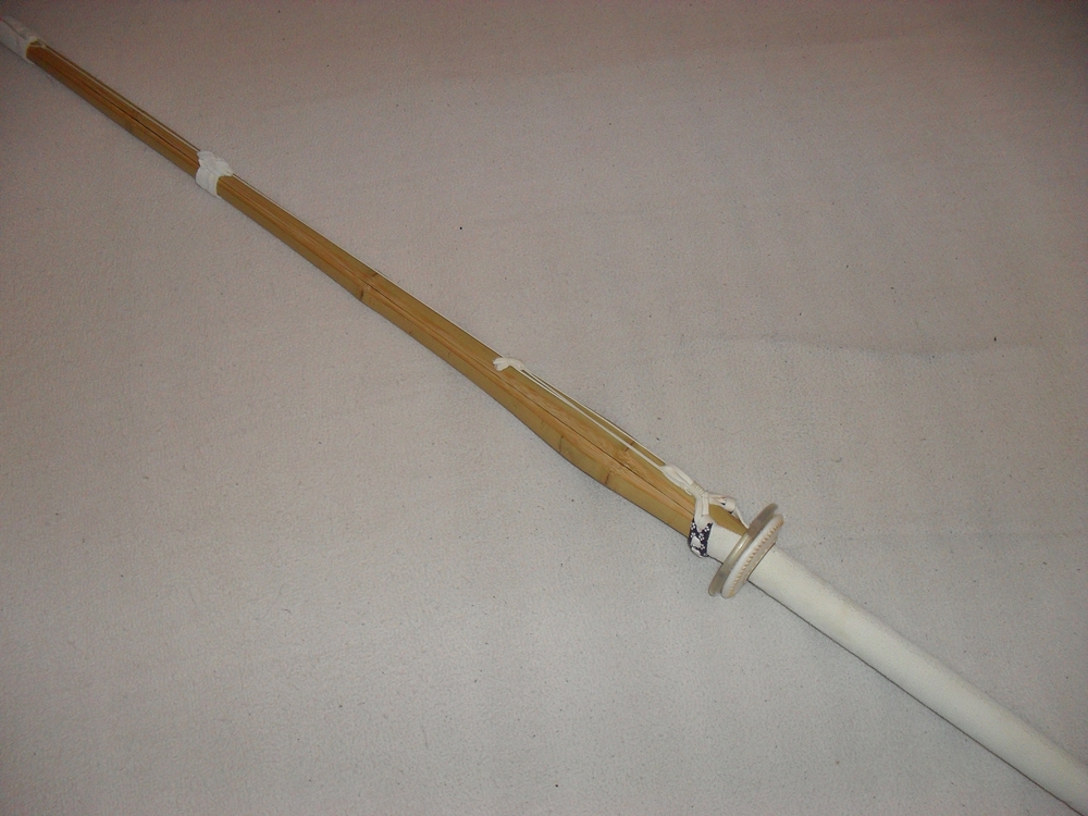 unbenutztes Shinai.JPG